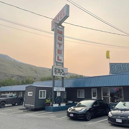 Robbie'S Motel Cache Creek Bagian luar foto