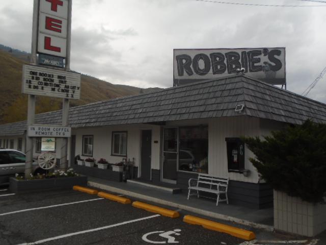 Robbie'S Motel Cache Creek Bagian luar foto