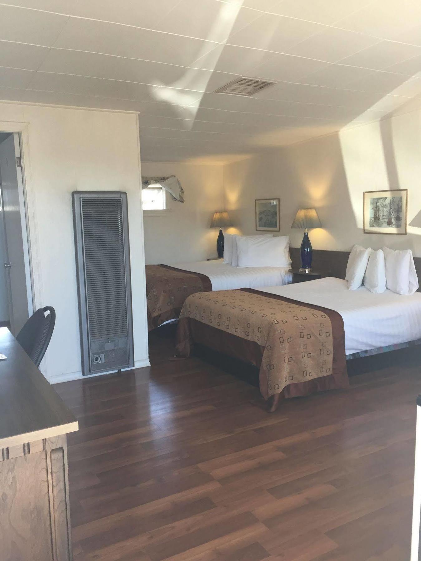 Robbie'S Motel Cache Creek Bagian luar foto